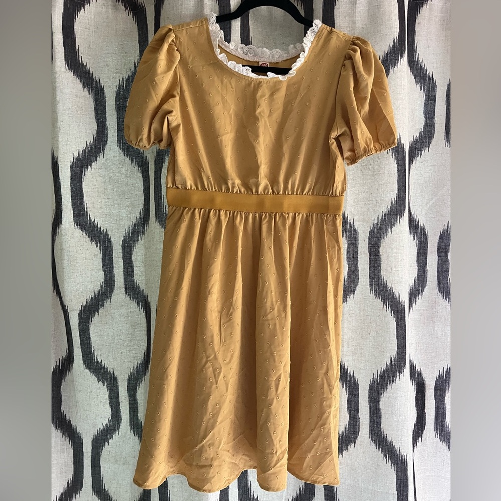 Girls yellow fall dress